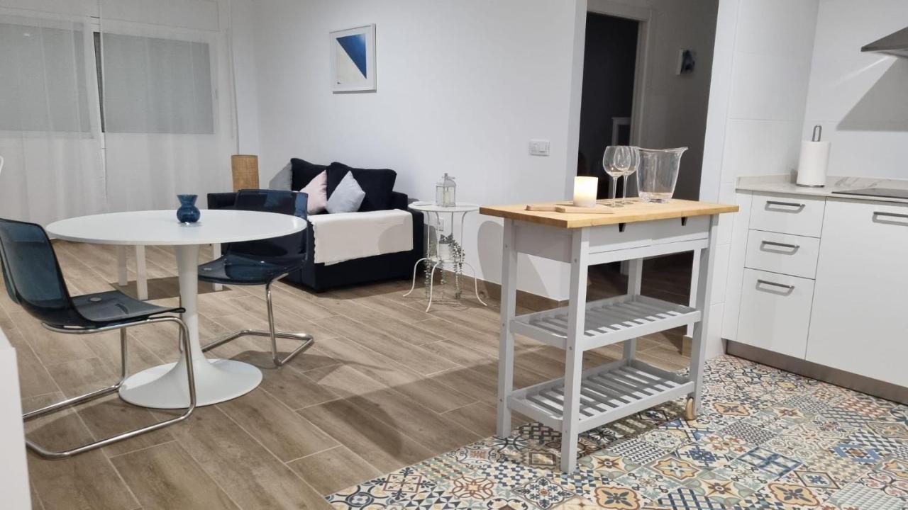 Zona5 Apartamentos Turisticos El Vendrell Exteriér fotografie